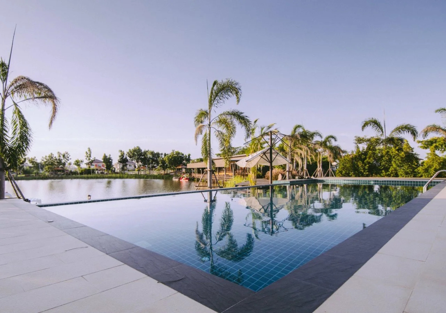 Tanita Lagoon Resort