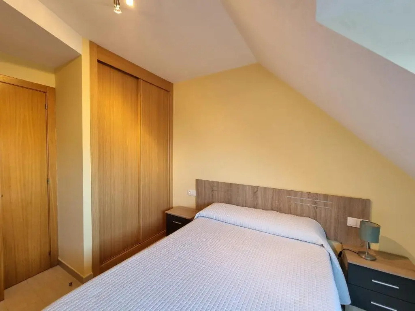 Vivienda de 4 Dormitorios En 1ª Línea de Playa