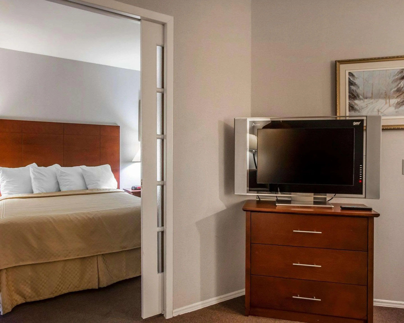Quality Suites