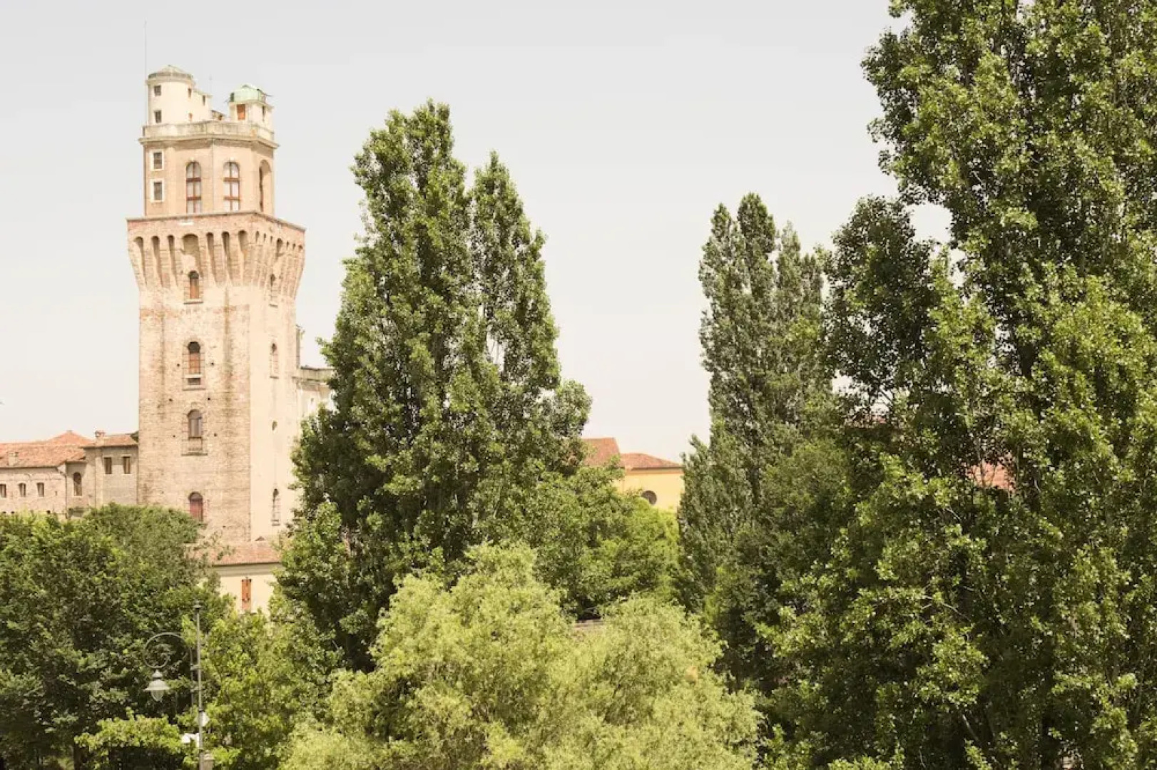 Welc-om Specola Suite Apartment