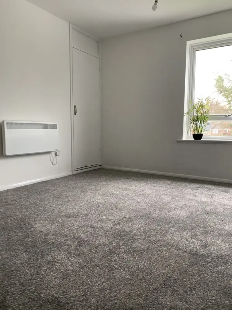 Impeccable 2-bed Apartment in Eastleigh