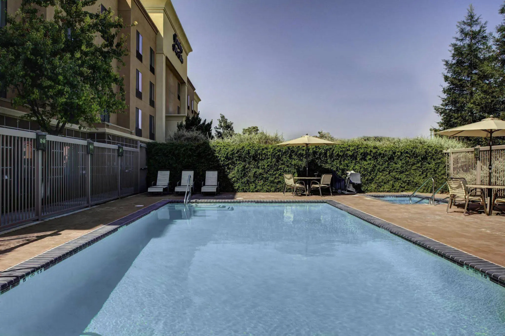 Hampton Inn & Suites Bakersfield/Hwy 58, CA