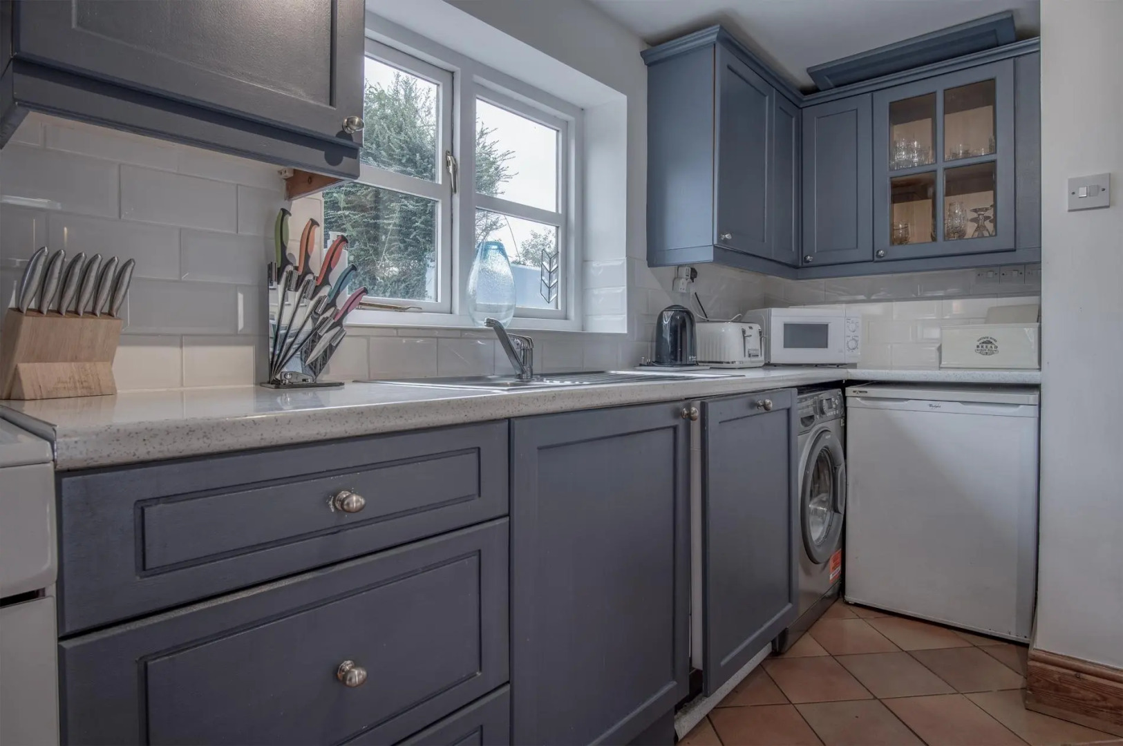 Angle Adventures - 4 Bedroom Cottage - Angle