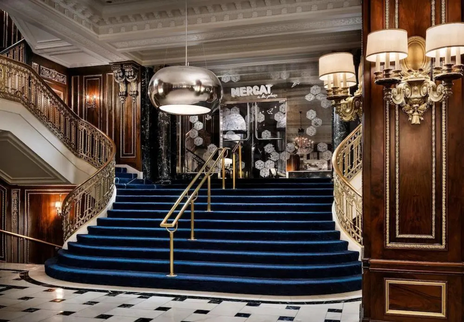 The Blackstone, Autograph Collection