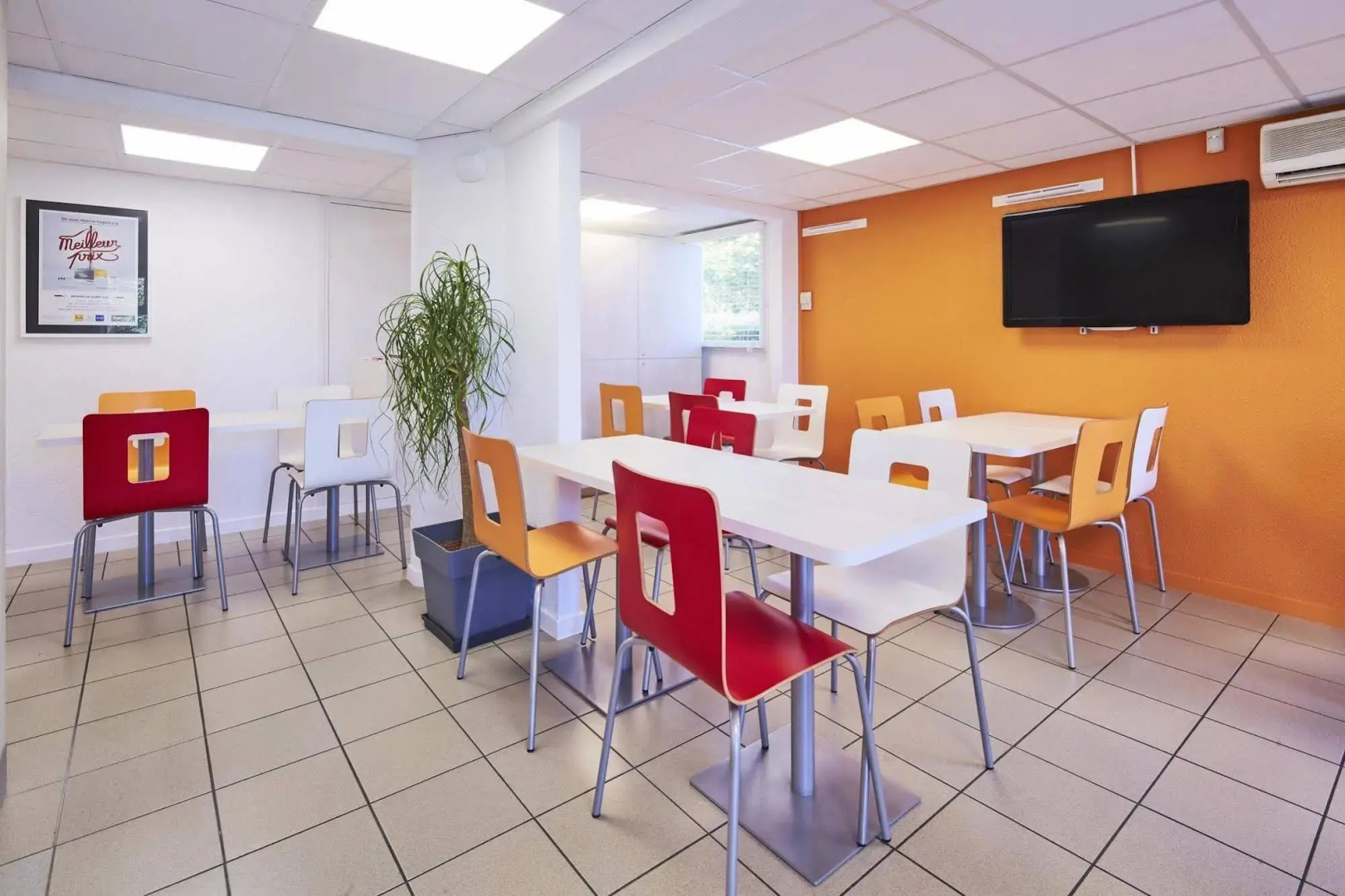 Kyriad Direct Annemasse - Genève