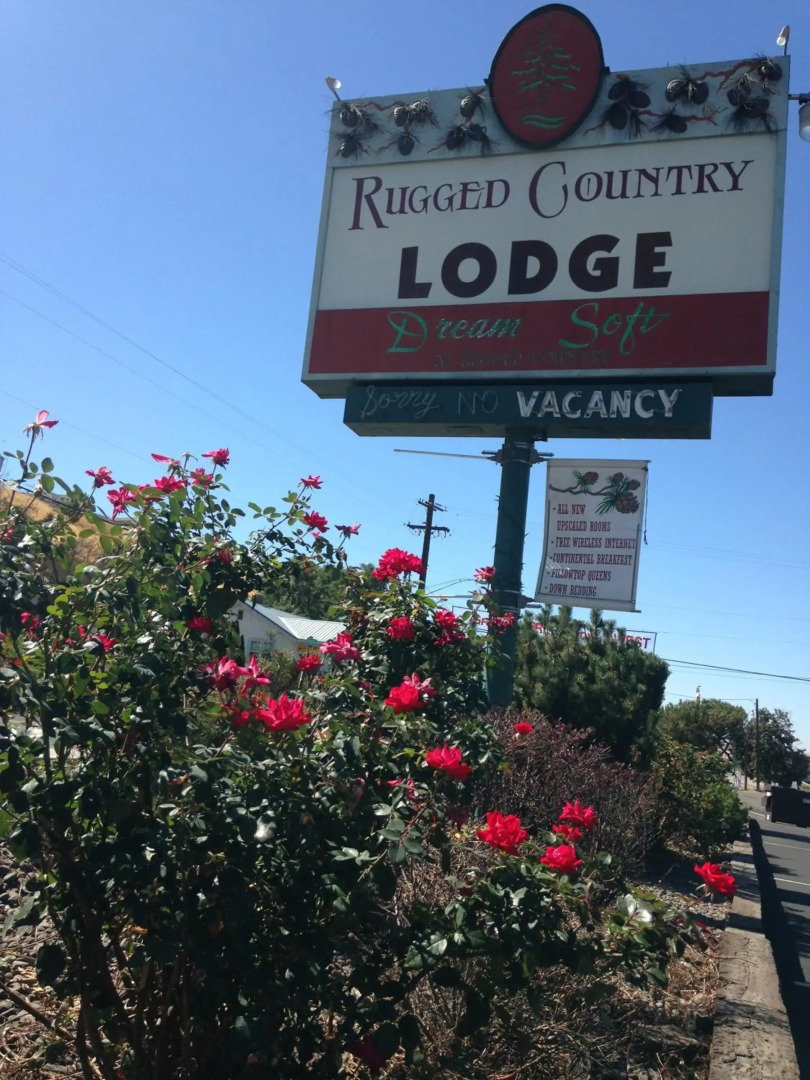 Rugged Country Lodge
