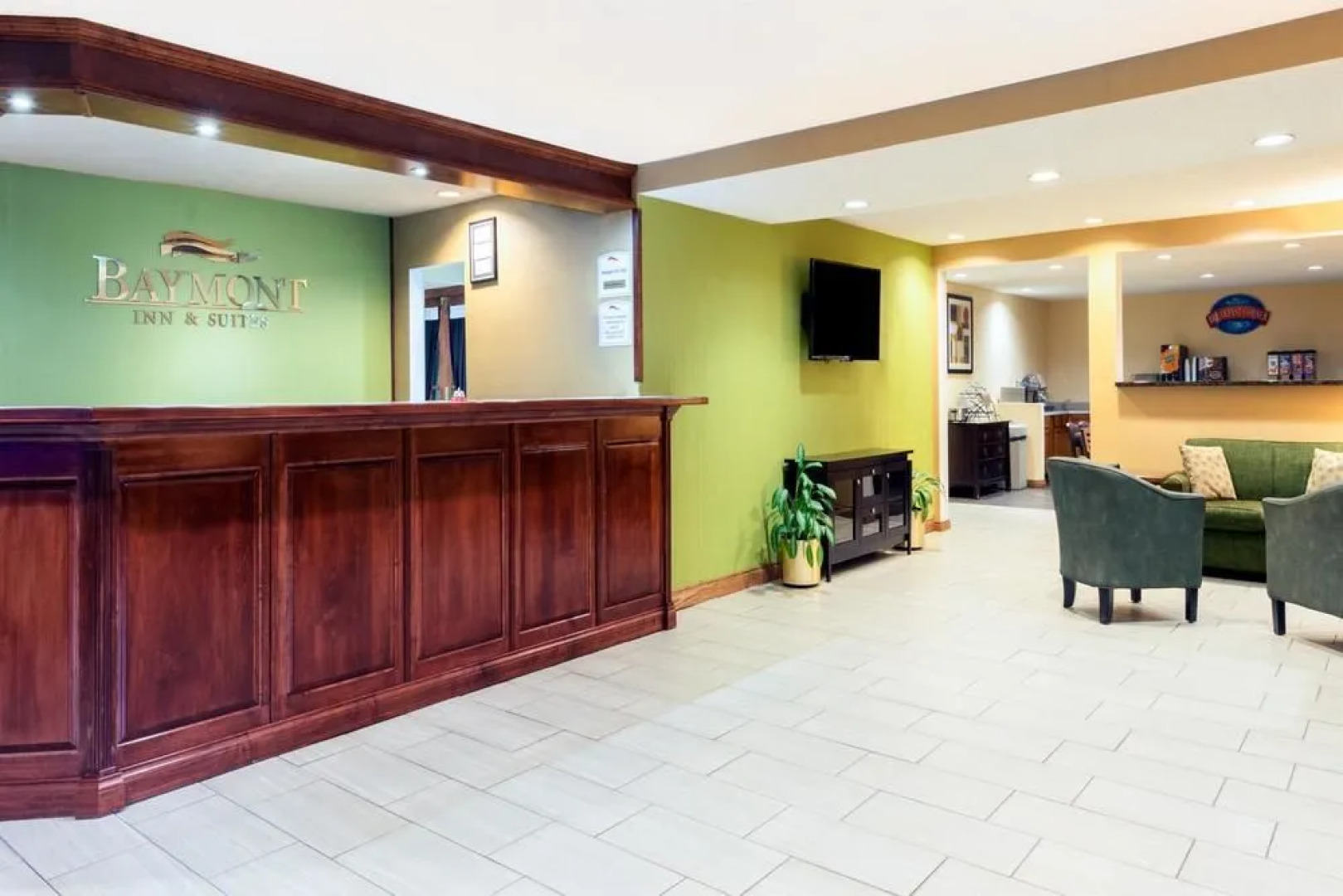 Baymont Inn & Suites Louisville South I 65