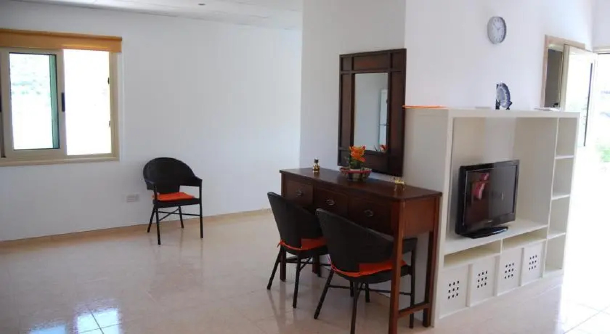 The Old Olive Tree House