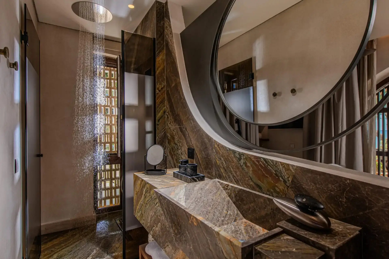 The Echo Of The Sea - Beachfront Luxury Villa