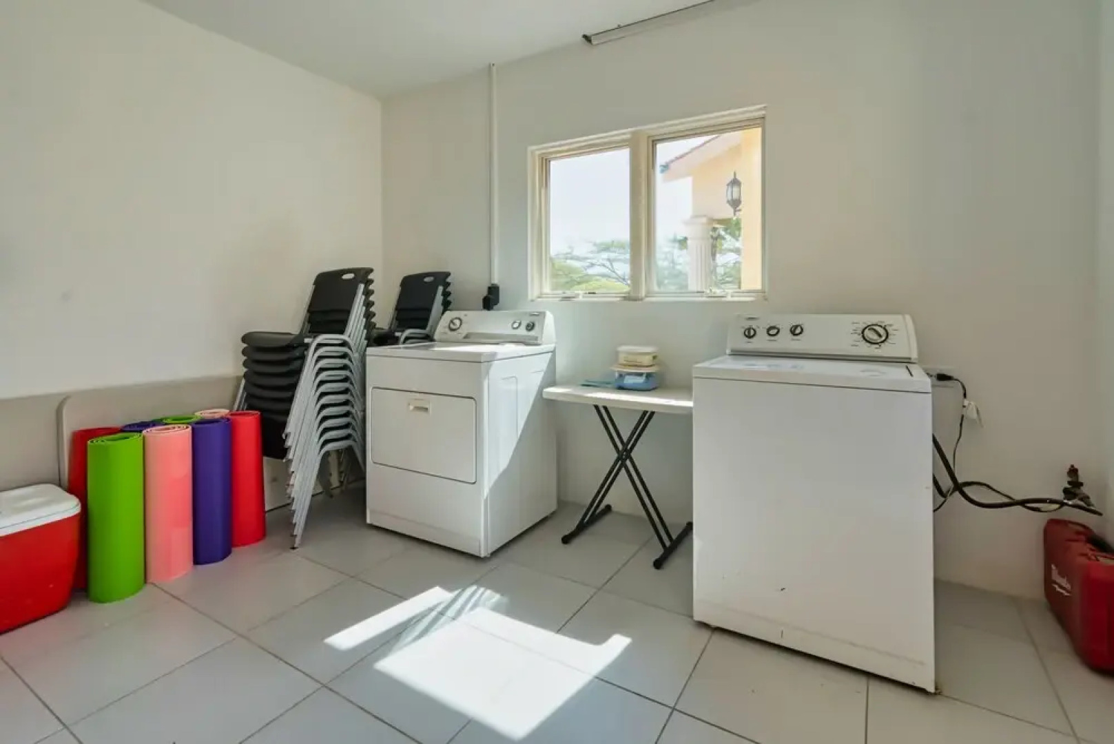 Private Beach Ocean Front Boat Dock Tiki Bar