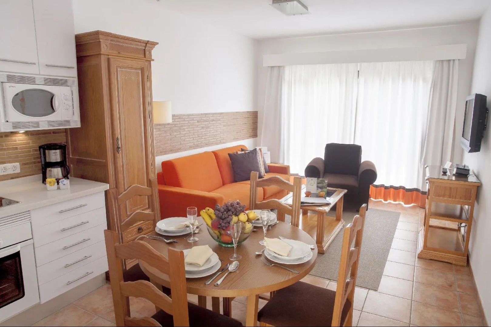 Royal Sunset Beach Club