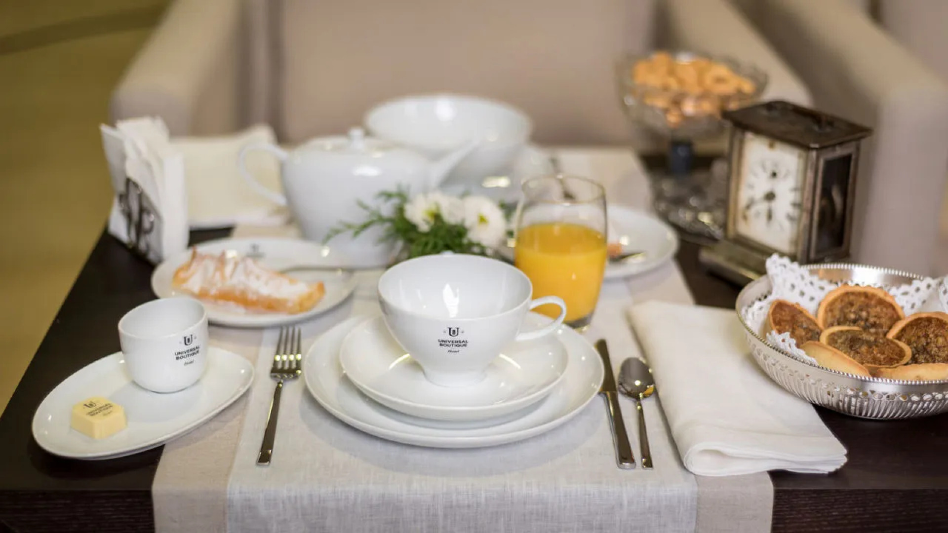 Universal Boutique Hotel