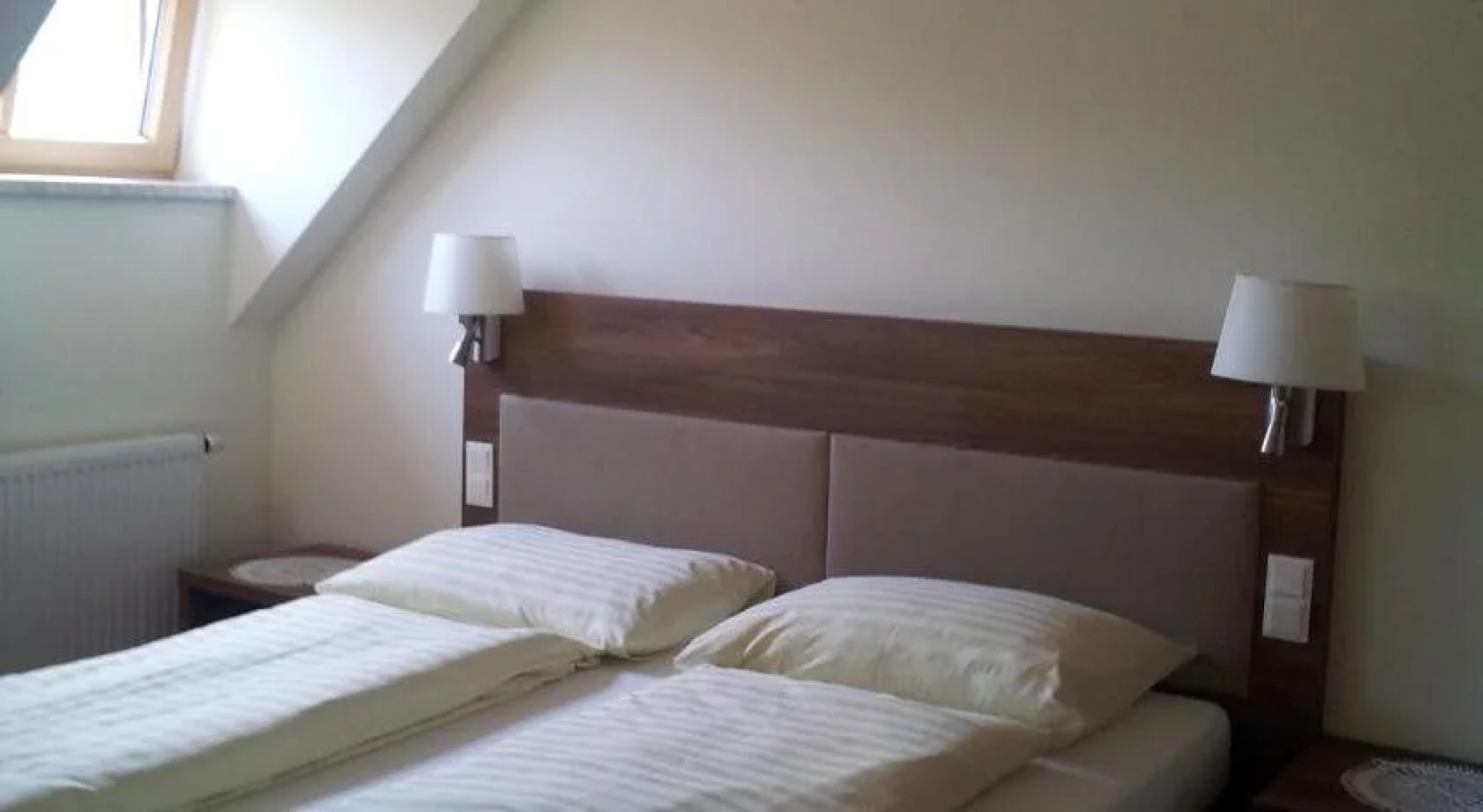 Gï¿½stehaus & Appartements Lehensteiner Wachau