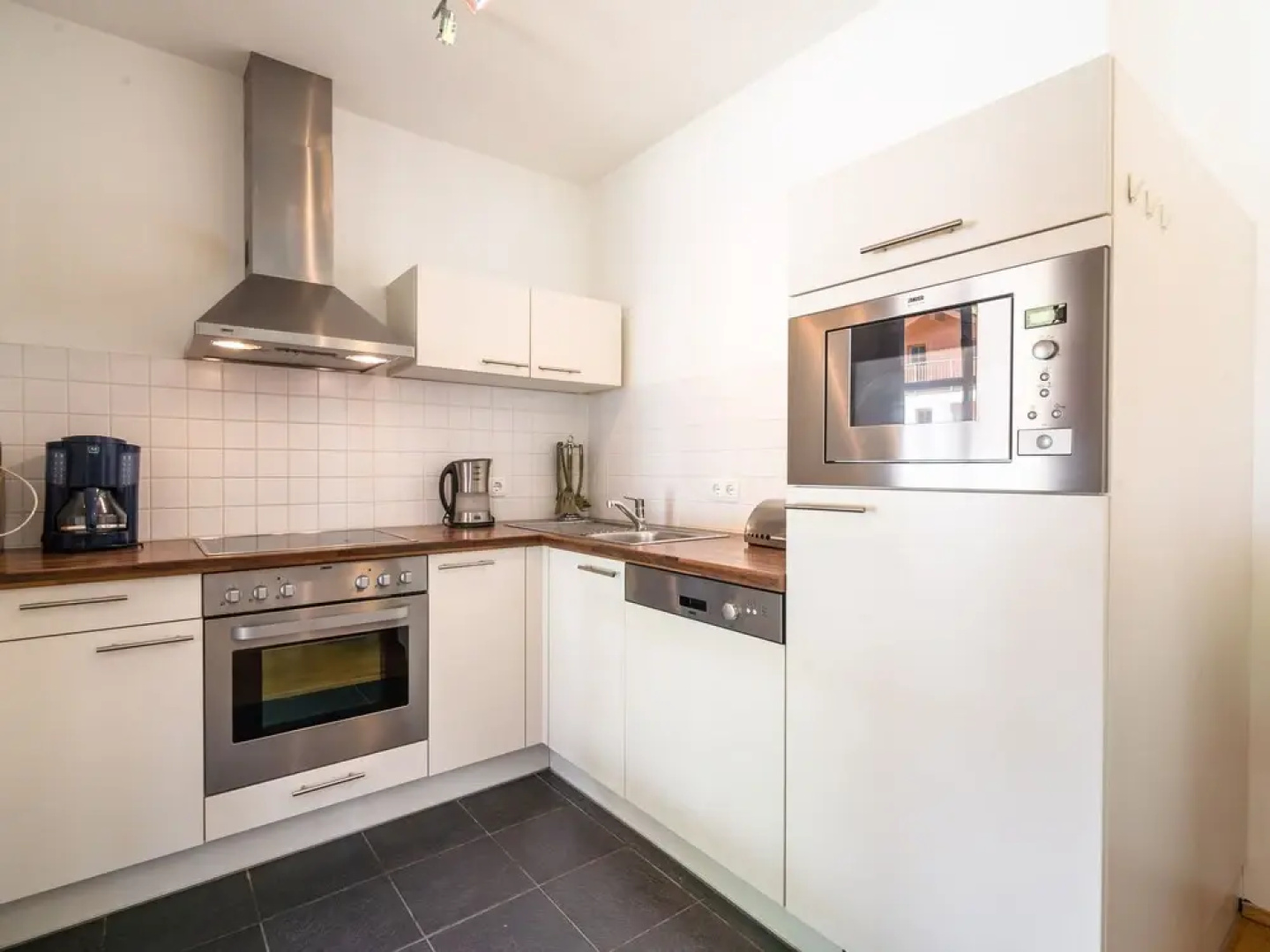 Cozy Apartment in Rauris near Forest