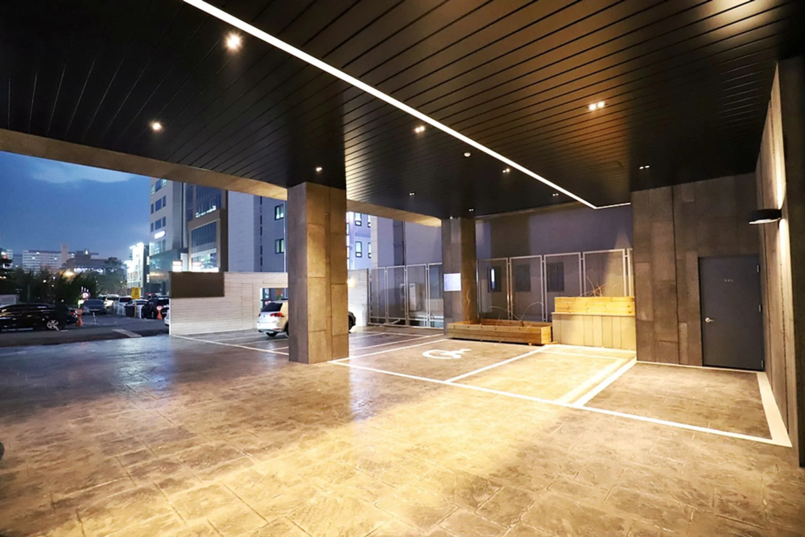 Gangneung Grey Hotel