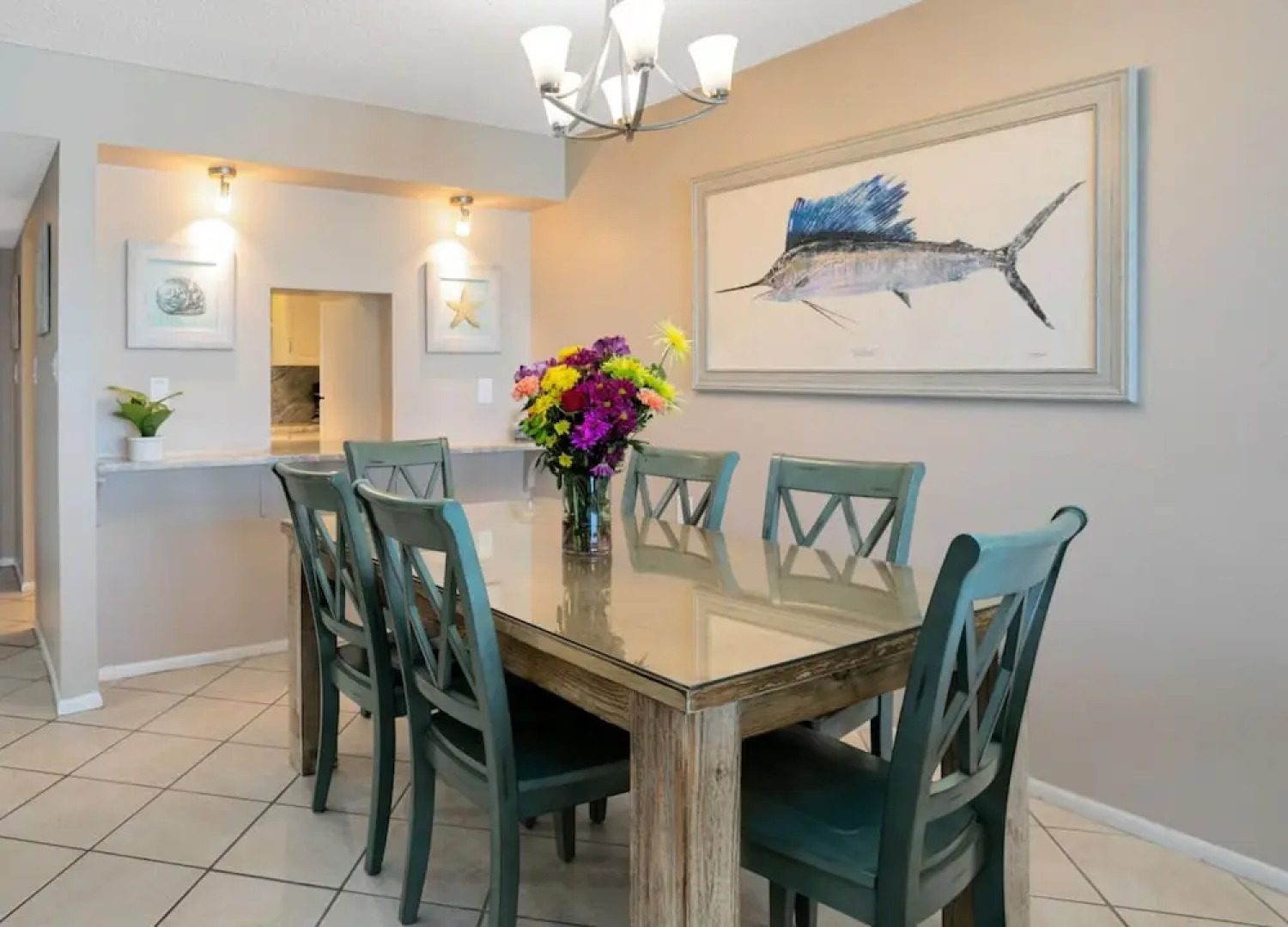 Paradise Beach Club by Happy Palm Stays