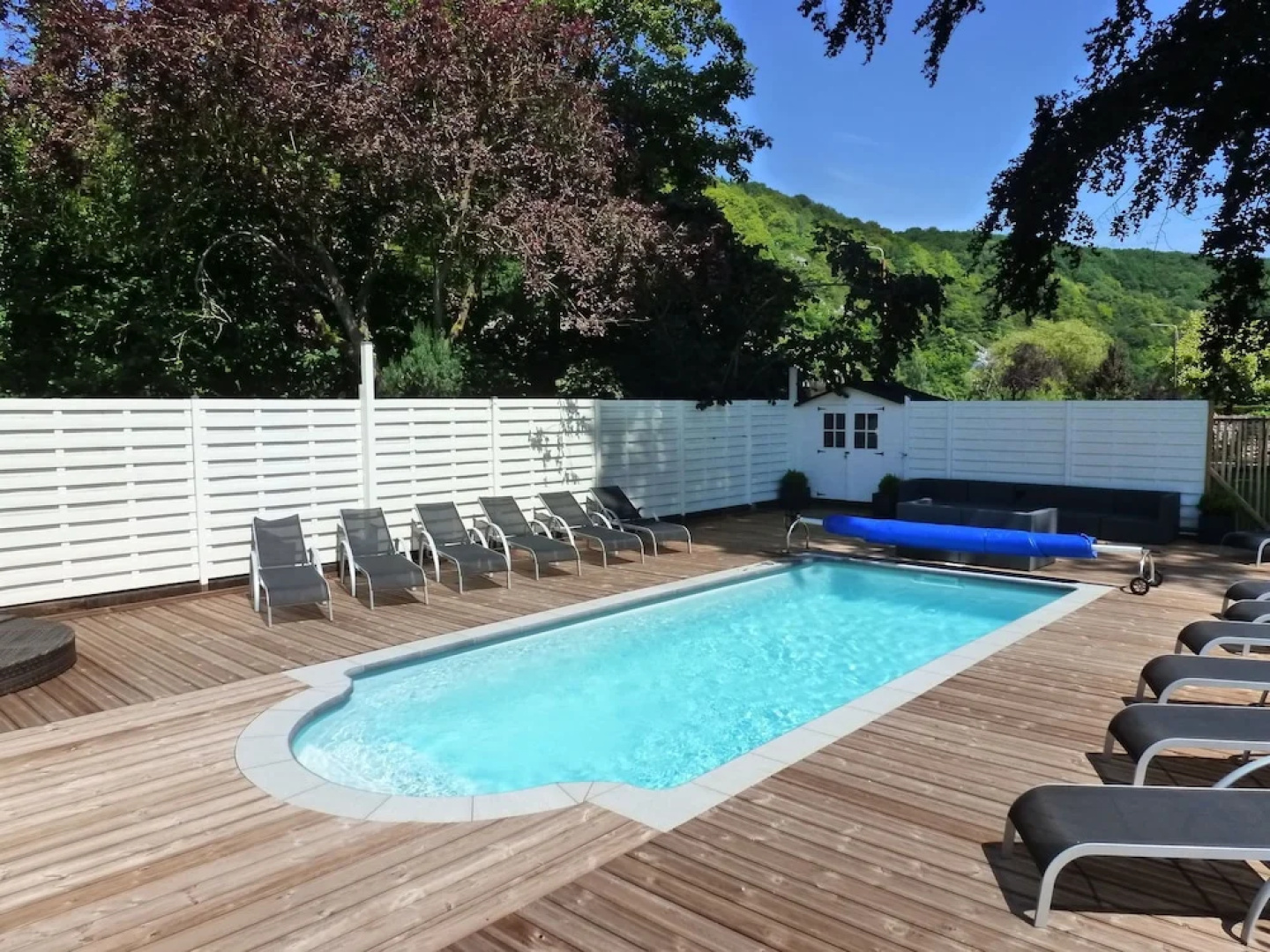 Luxury Mansion in Hastière-par-delà With Swimming Pool