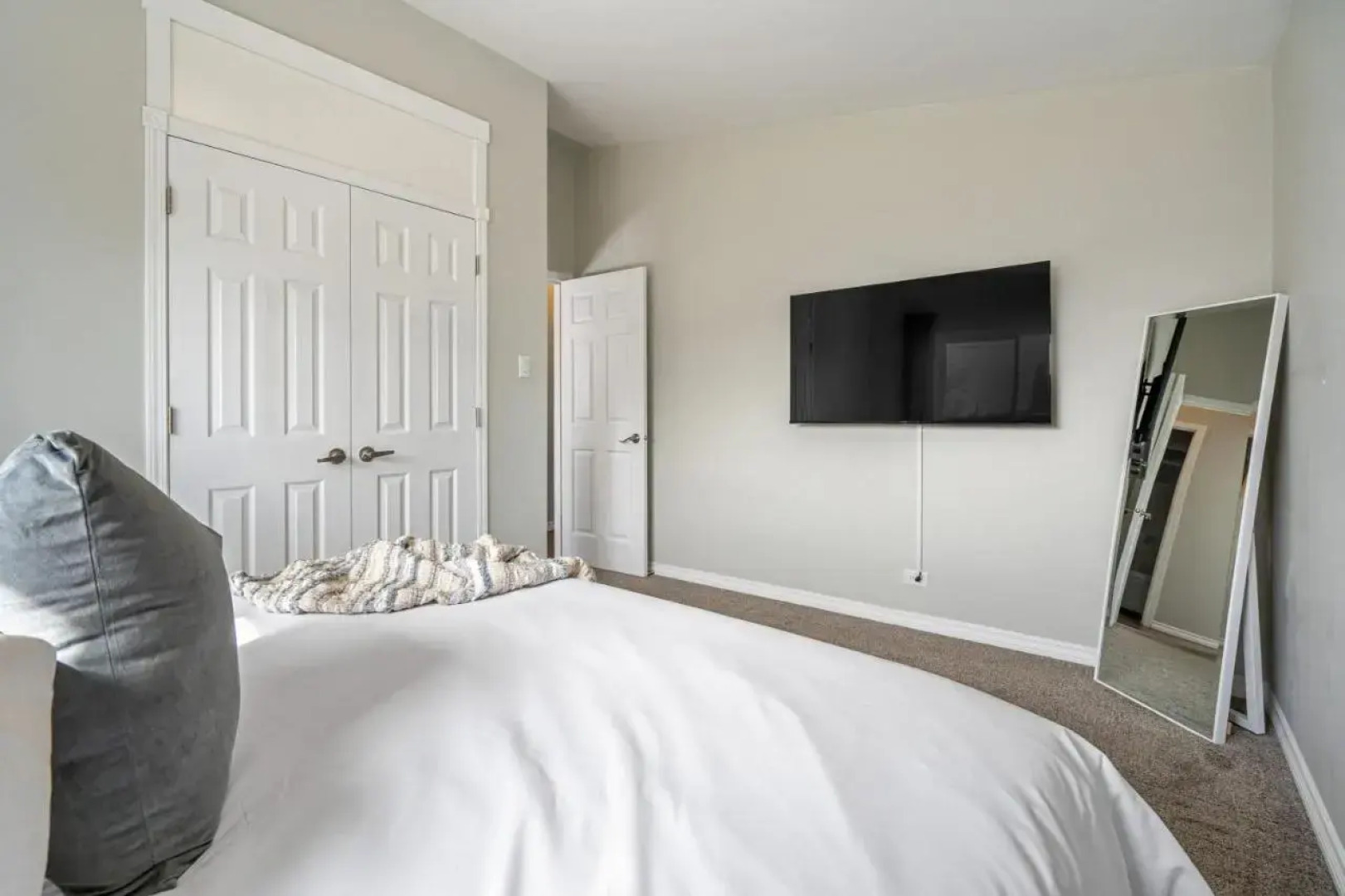 Timber Valley I HotTub I PingPong I Sleep 14 I BBQ