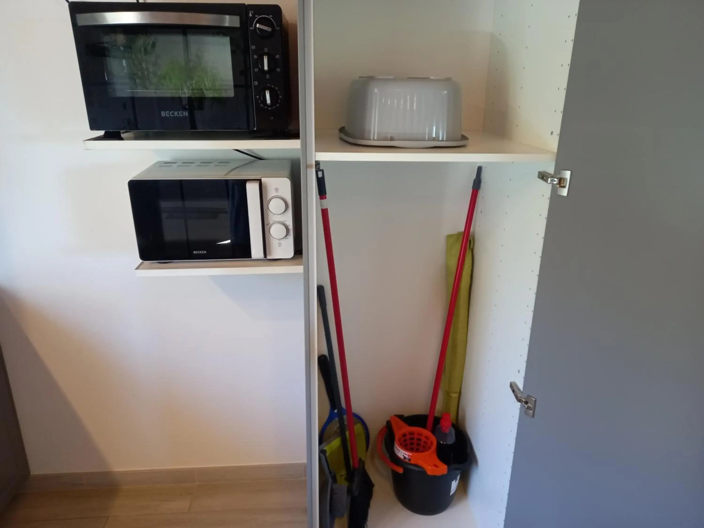 Carlos Apartment - Penthouse - Belch1952