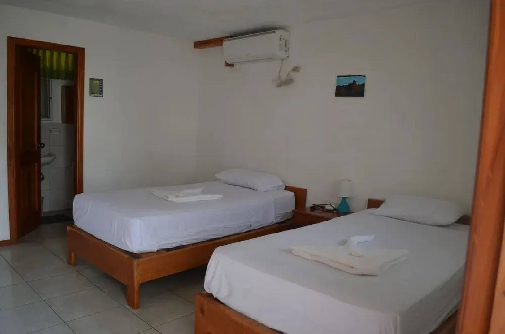 White House Galapagos