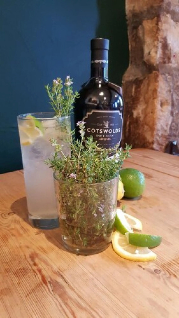 Horse & Groom - Upper Oddington