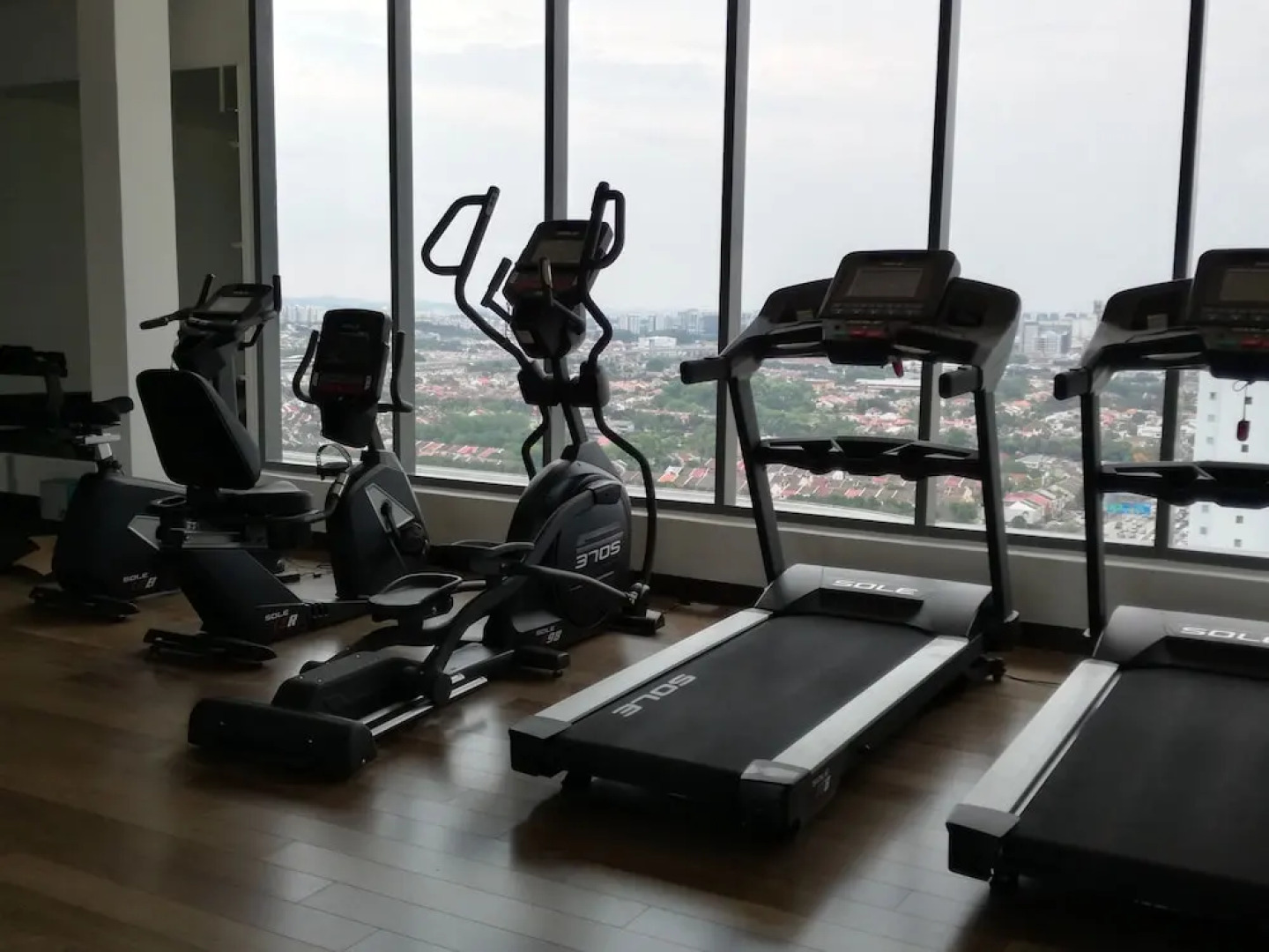 Apartment near LRT at Da Men