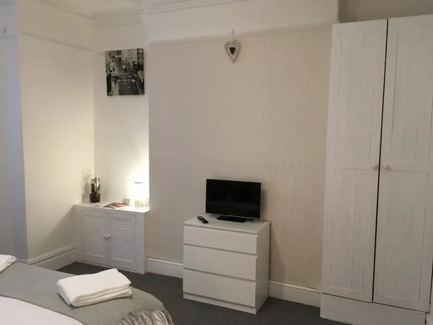 Harbour Lets - Ewenny House