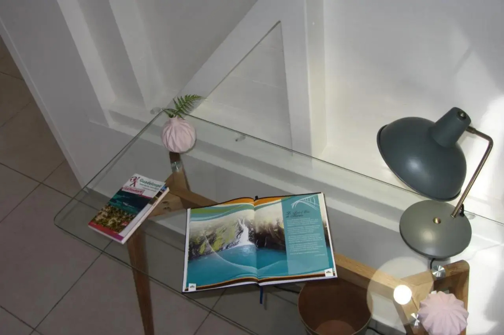 Or bleu-Bungalow volcan Soufriere-Vue sur mer