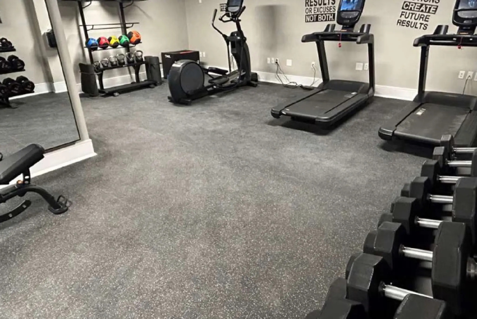 Best Western Plus Marquette Hotel & Suites