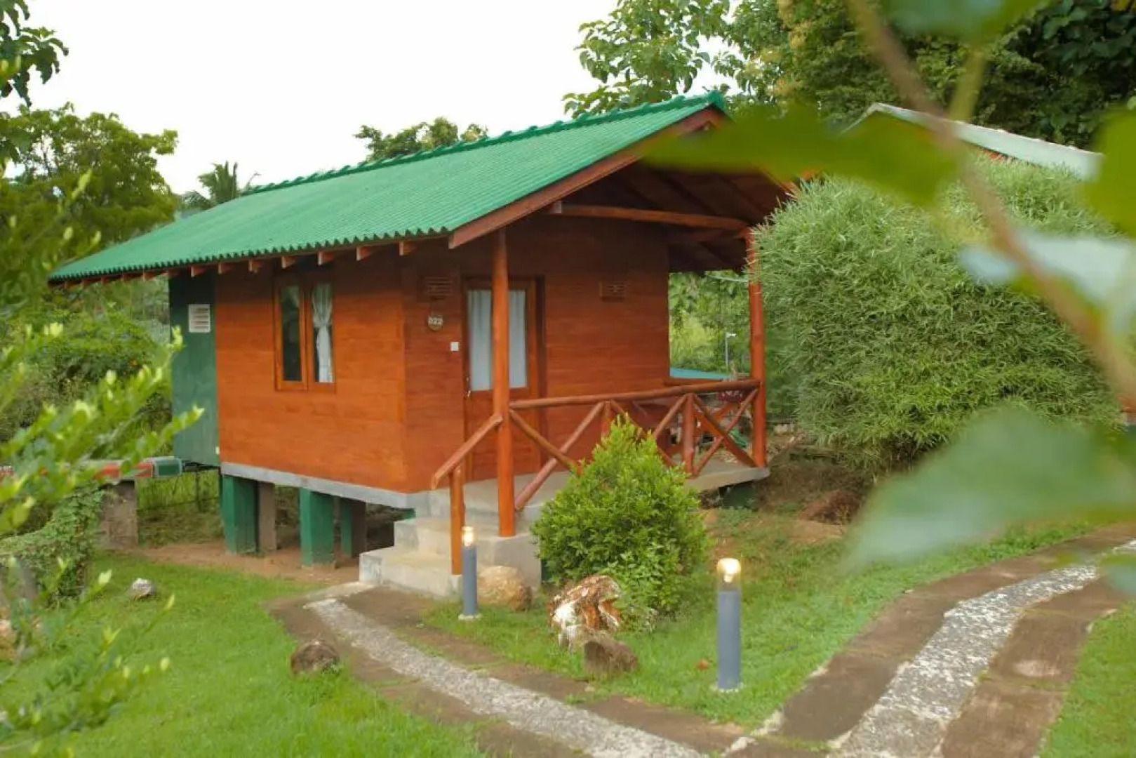 mastodon valley safari resort