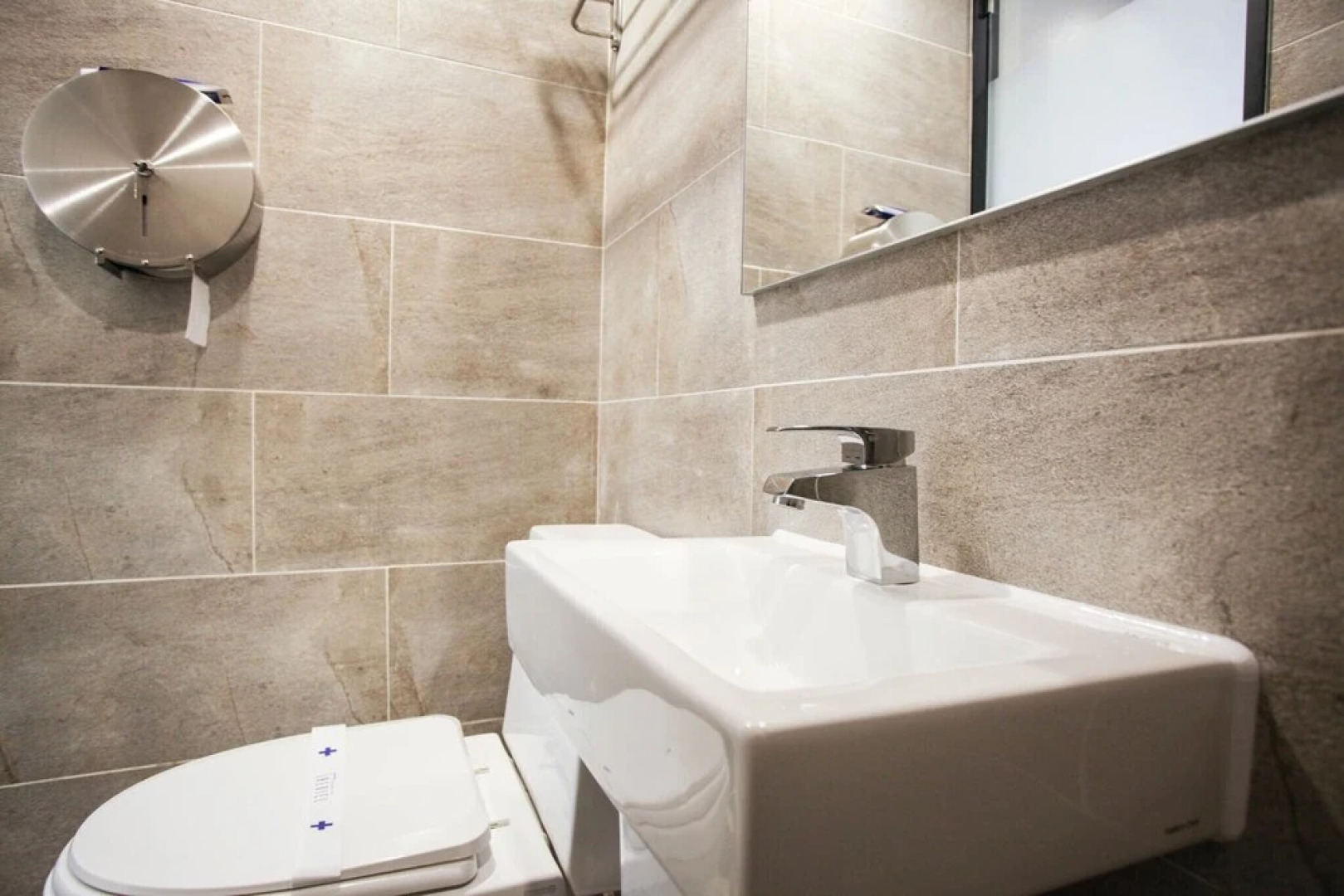 Ansan Boutique Hotel Reniel