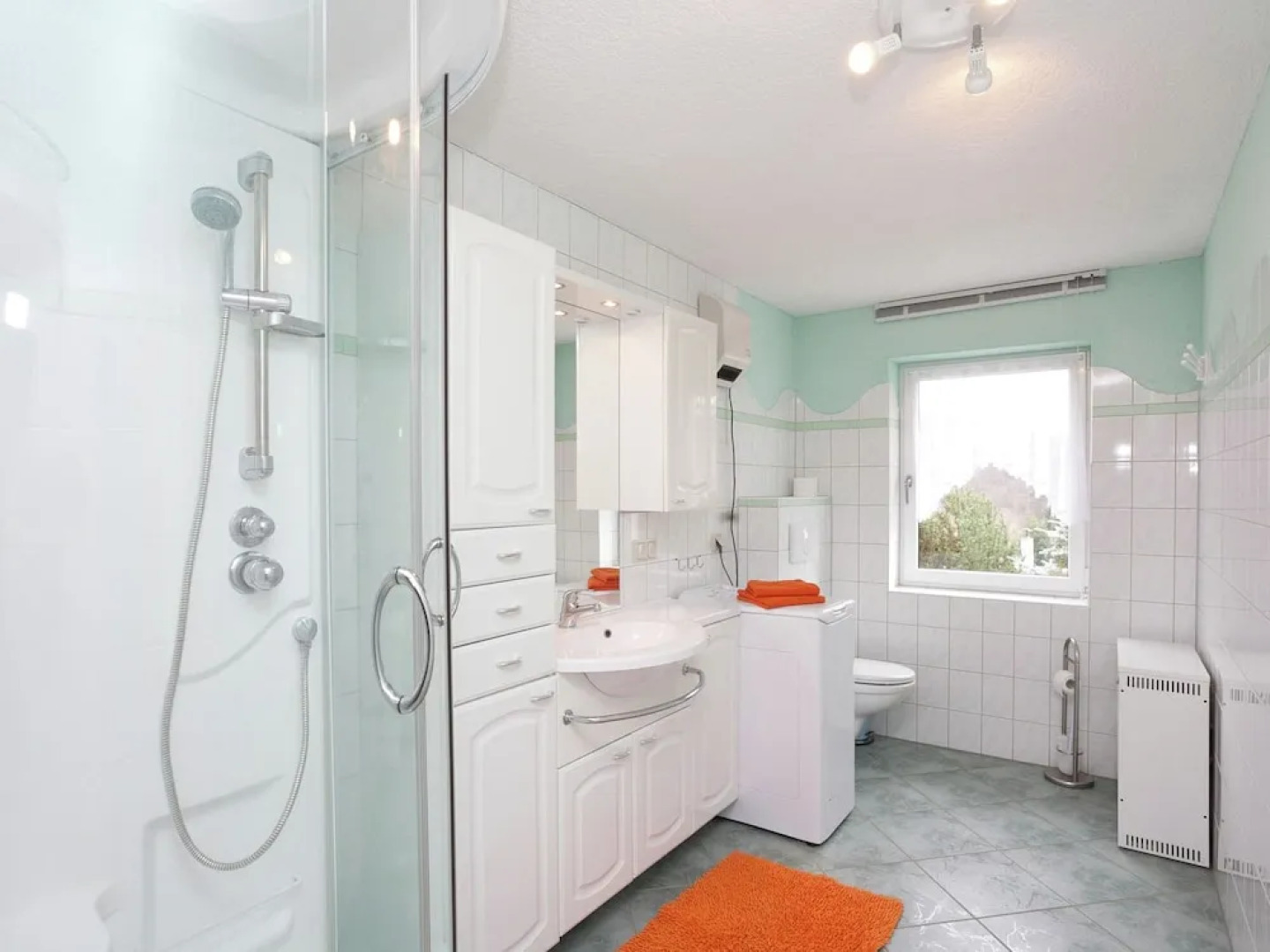 Quaint Holiday Home in Güntersberge near Lake