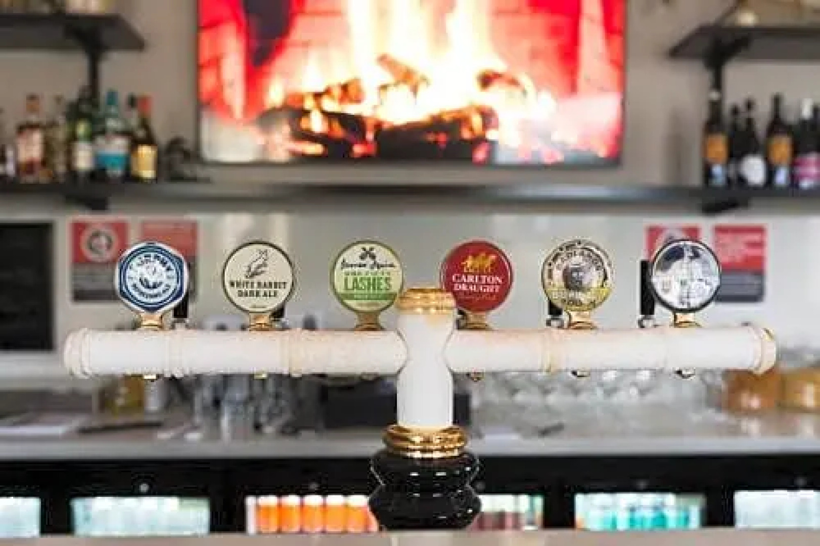 The Commercial Quarters - Room 2-has air conditioning, free WIFI, TV and fridge