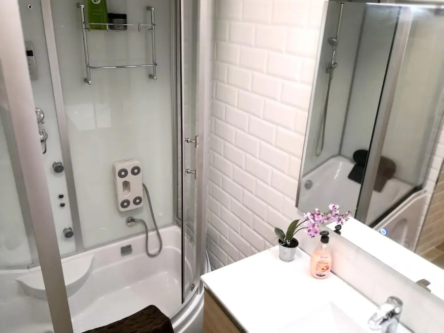 Apartment With 2 Bedrooms in Mogro, With Wonderful sea View, Furnished Terrace and Wifi Near the Beach