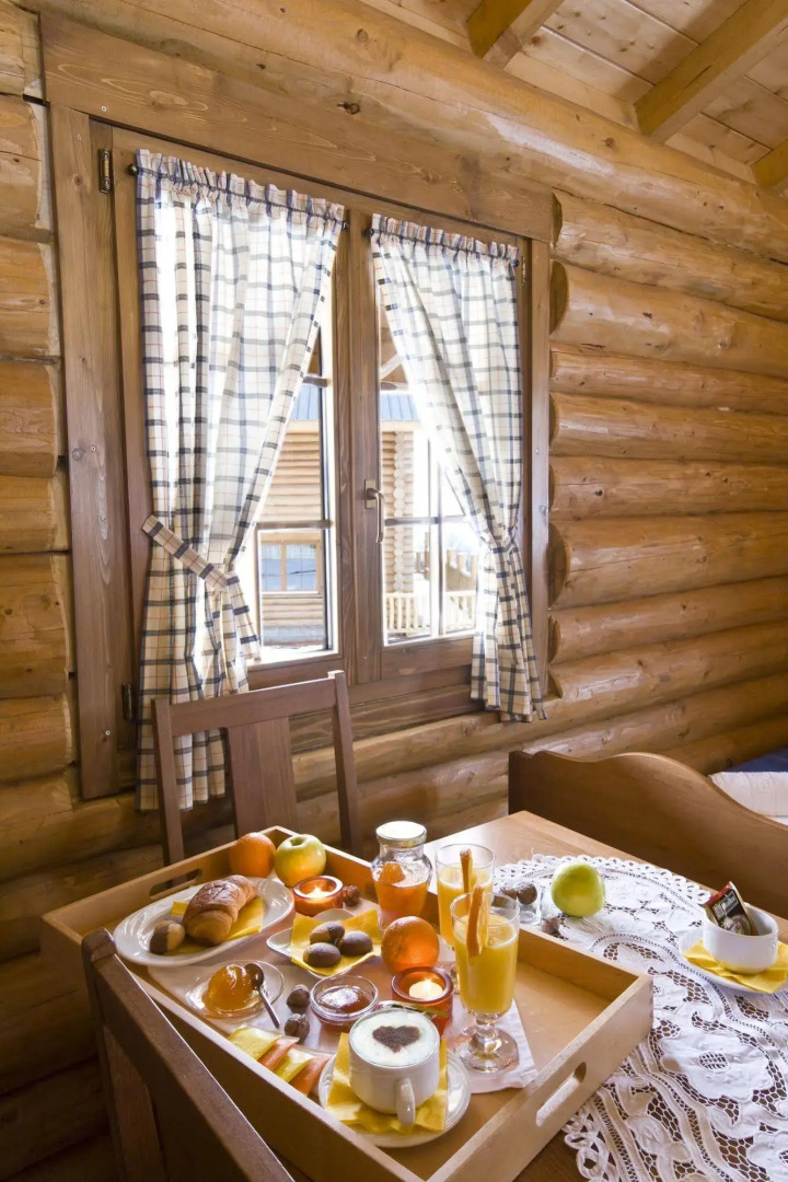 Sfendamos Wood Village