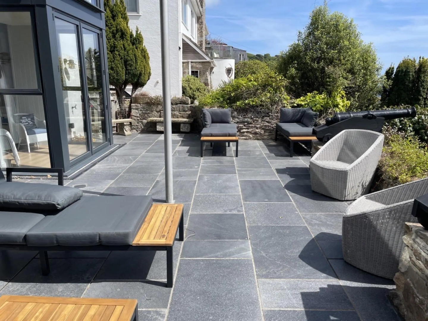 Two Guns Contemporary Stylish Townhouse With Stunning sea Views