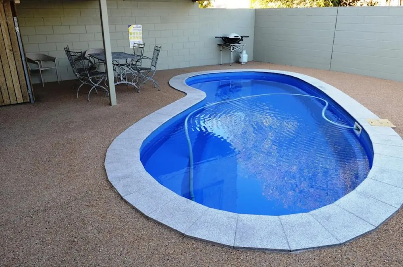 Welcome Home Motel and Apartments