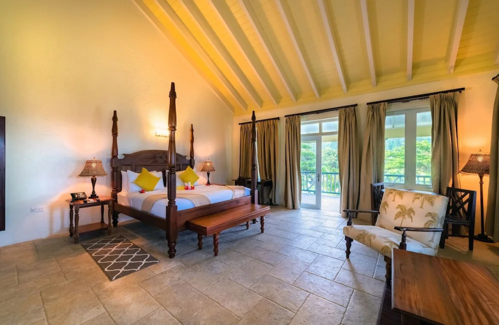 Rosalie Bay Eco Resort & Spa