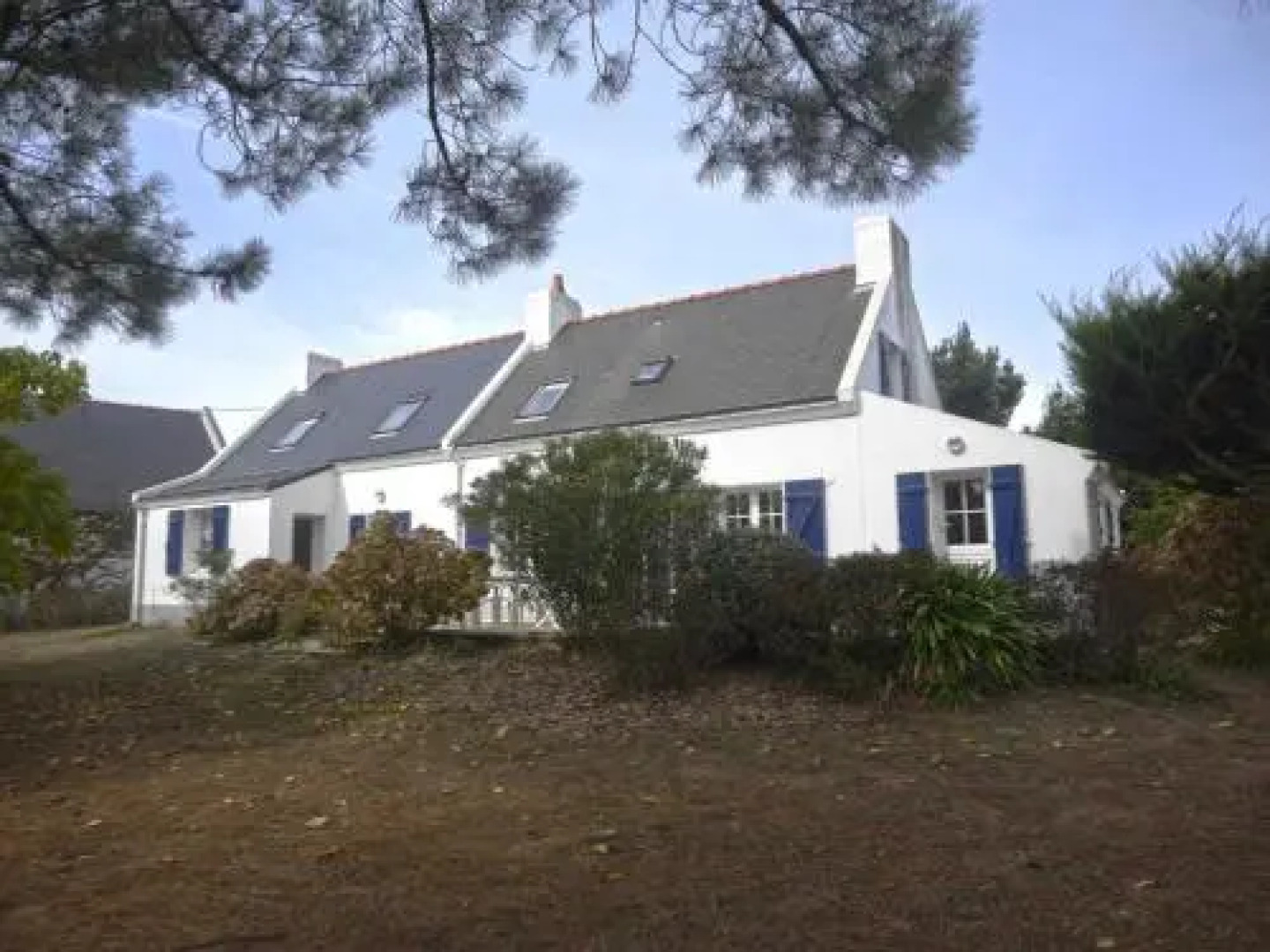 House Spacieuse Villa A 5 Mn A Pied Du Quai De Sauzon.