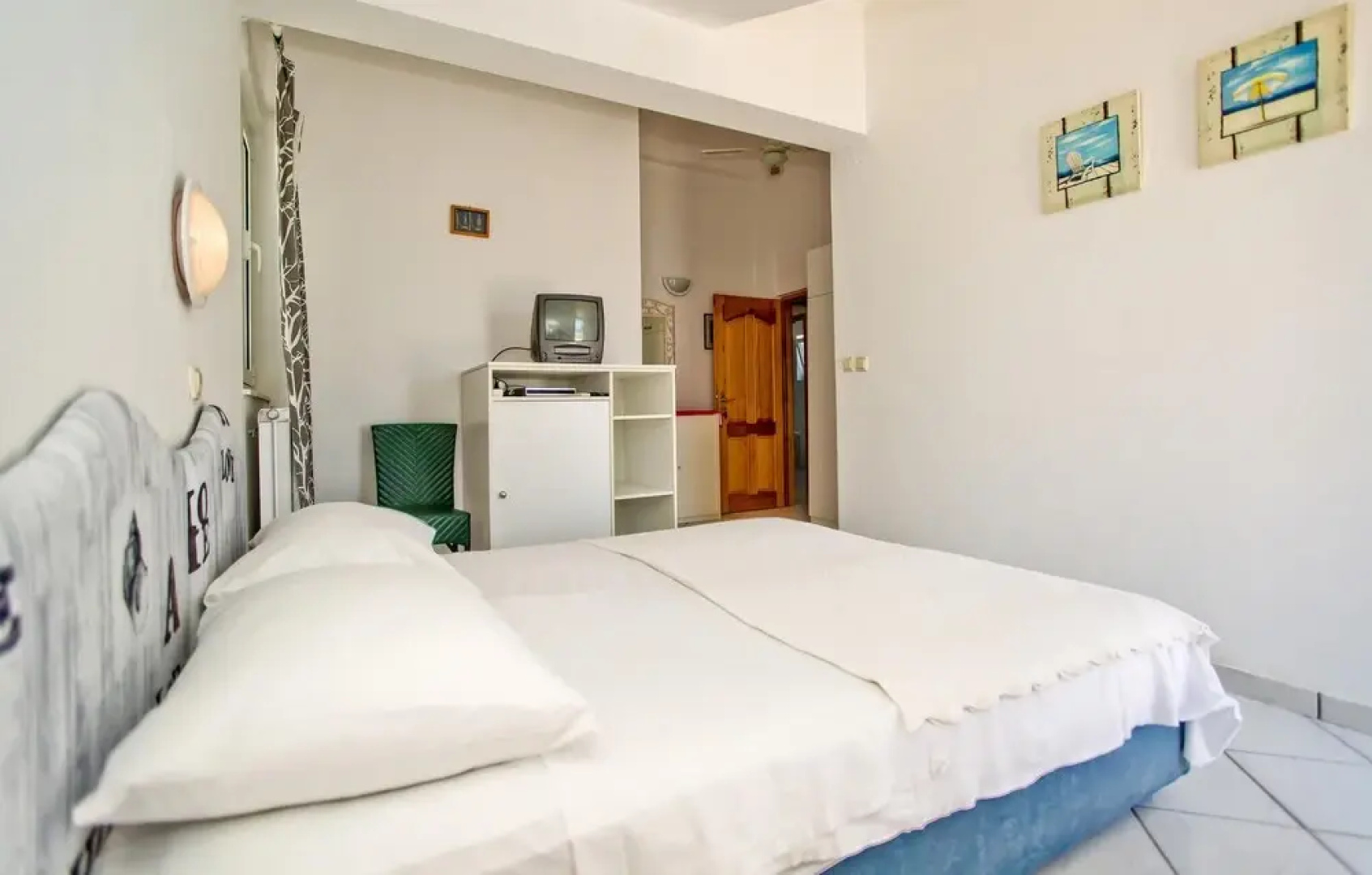Amazing Home in Smricevica With Wifi and 6 Bedrooms