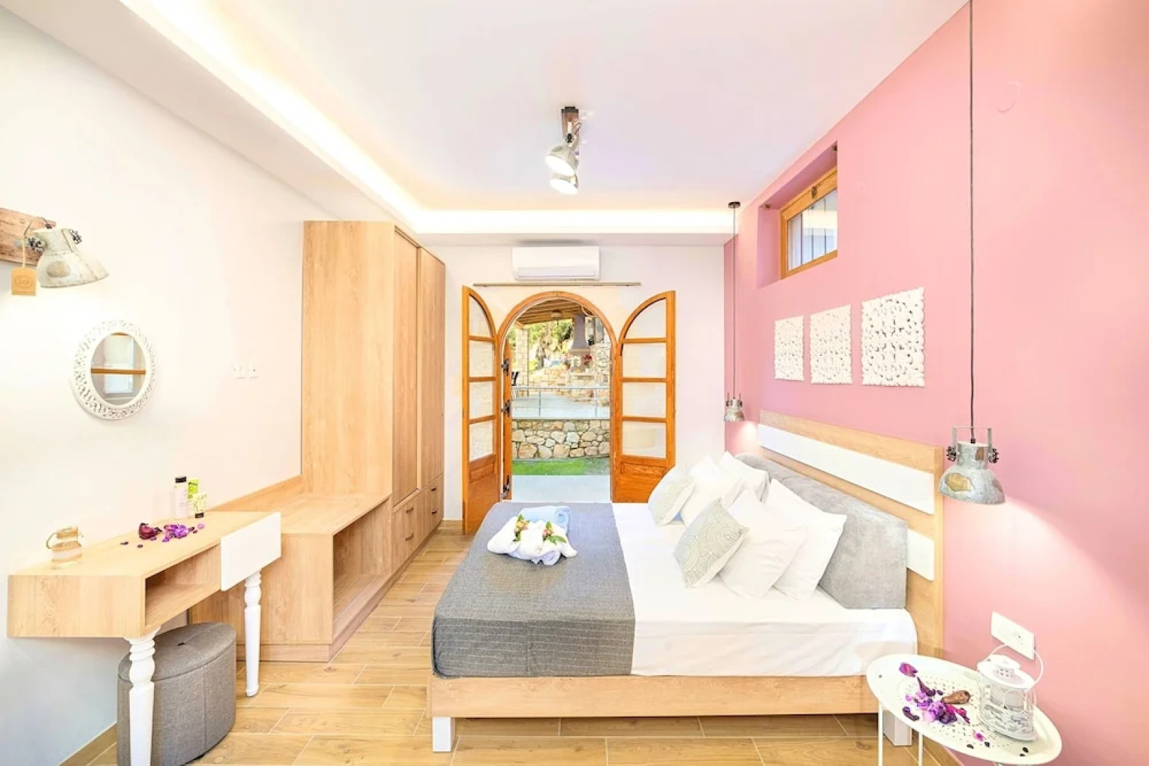 Cretan Lux Villa Heated Pool