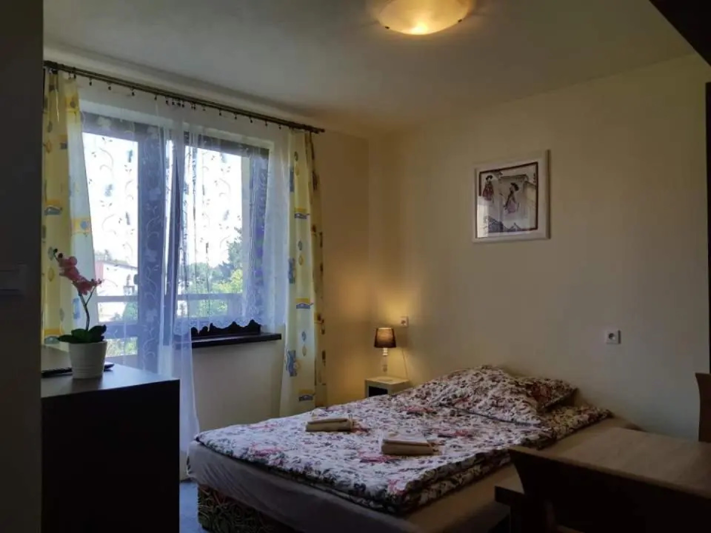 SEUL WILLA  Guest house n Restaurant