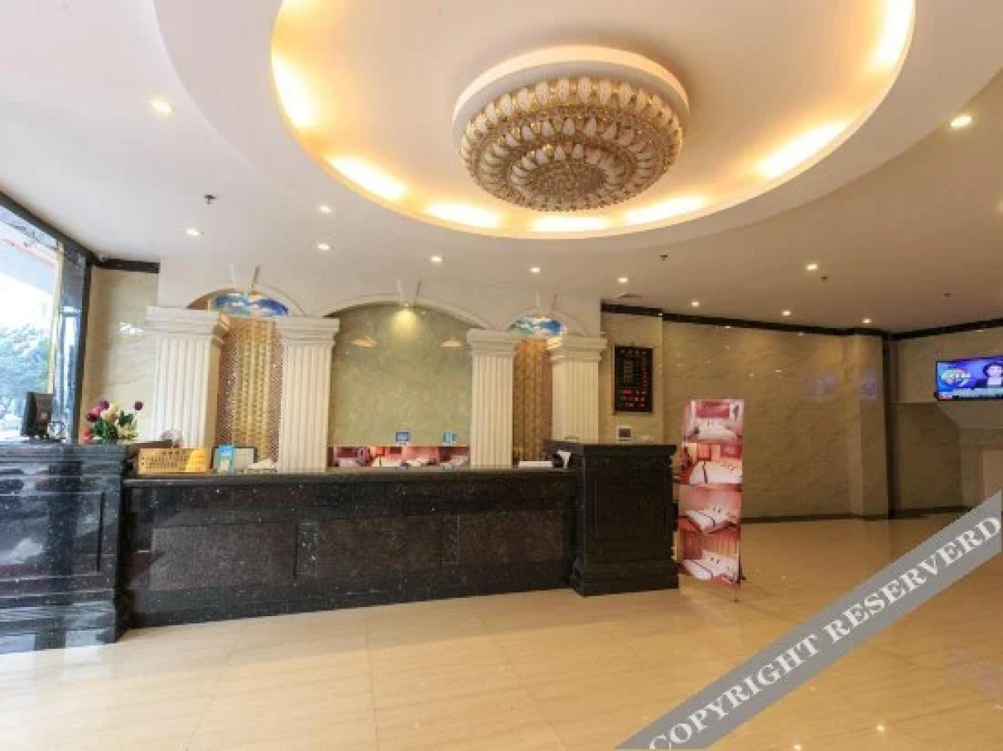 Saturday Business Hotel