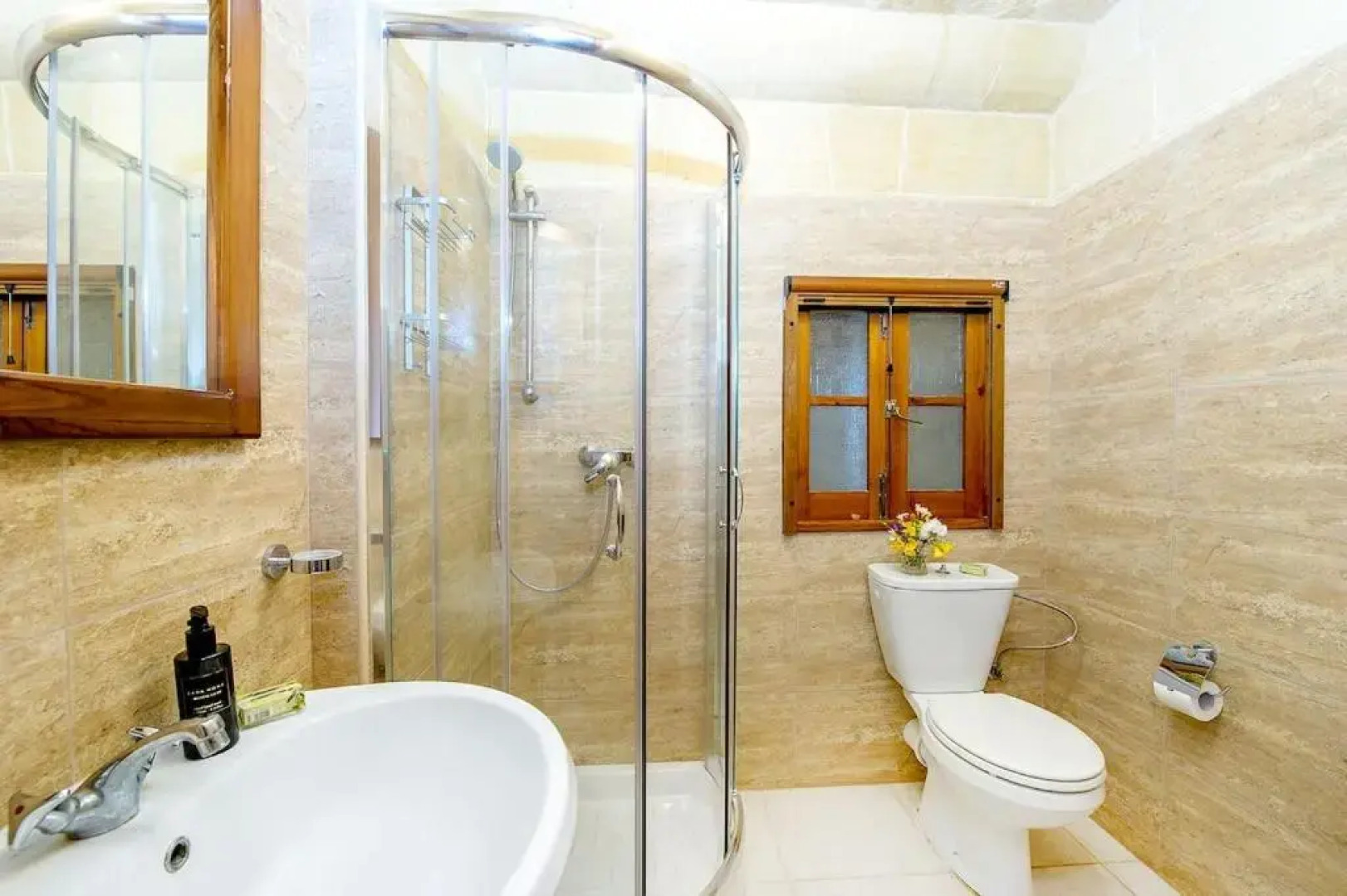 Ta Rena Holiday Home