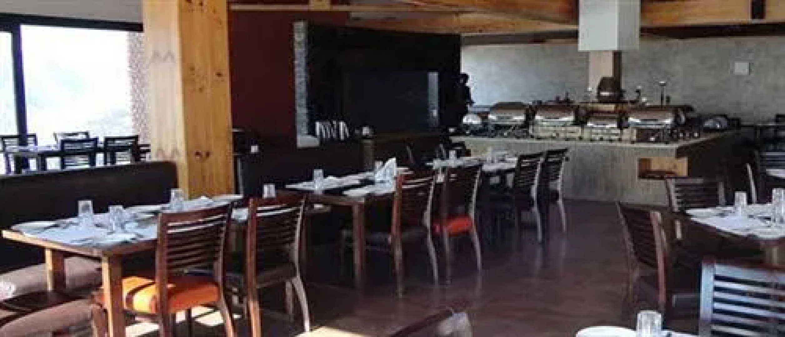 Kanatal Resorts & Spa