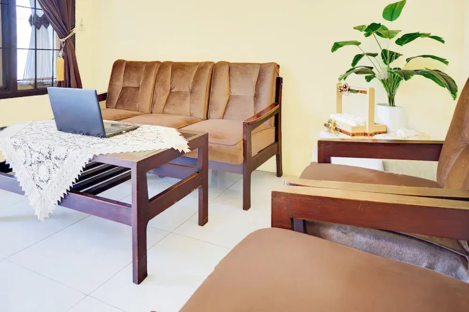 Hotel O MIOXIO Syariah Kost