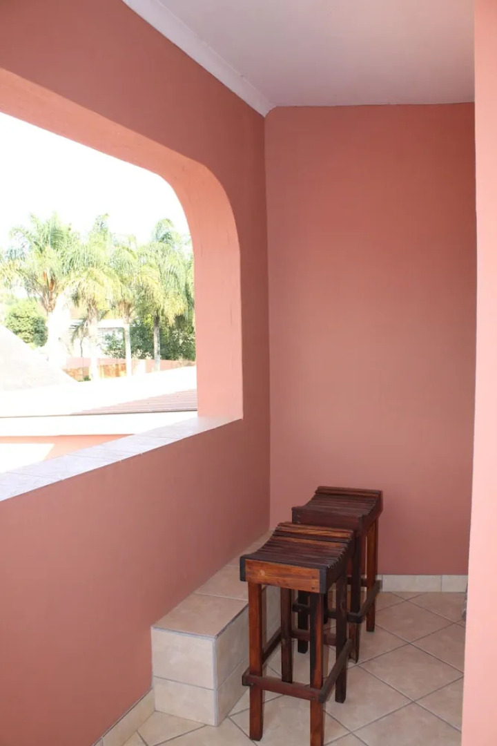 El Gran Chaparral Guest House