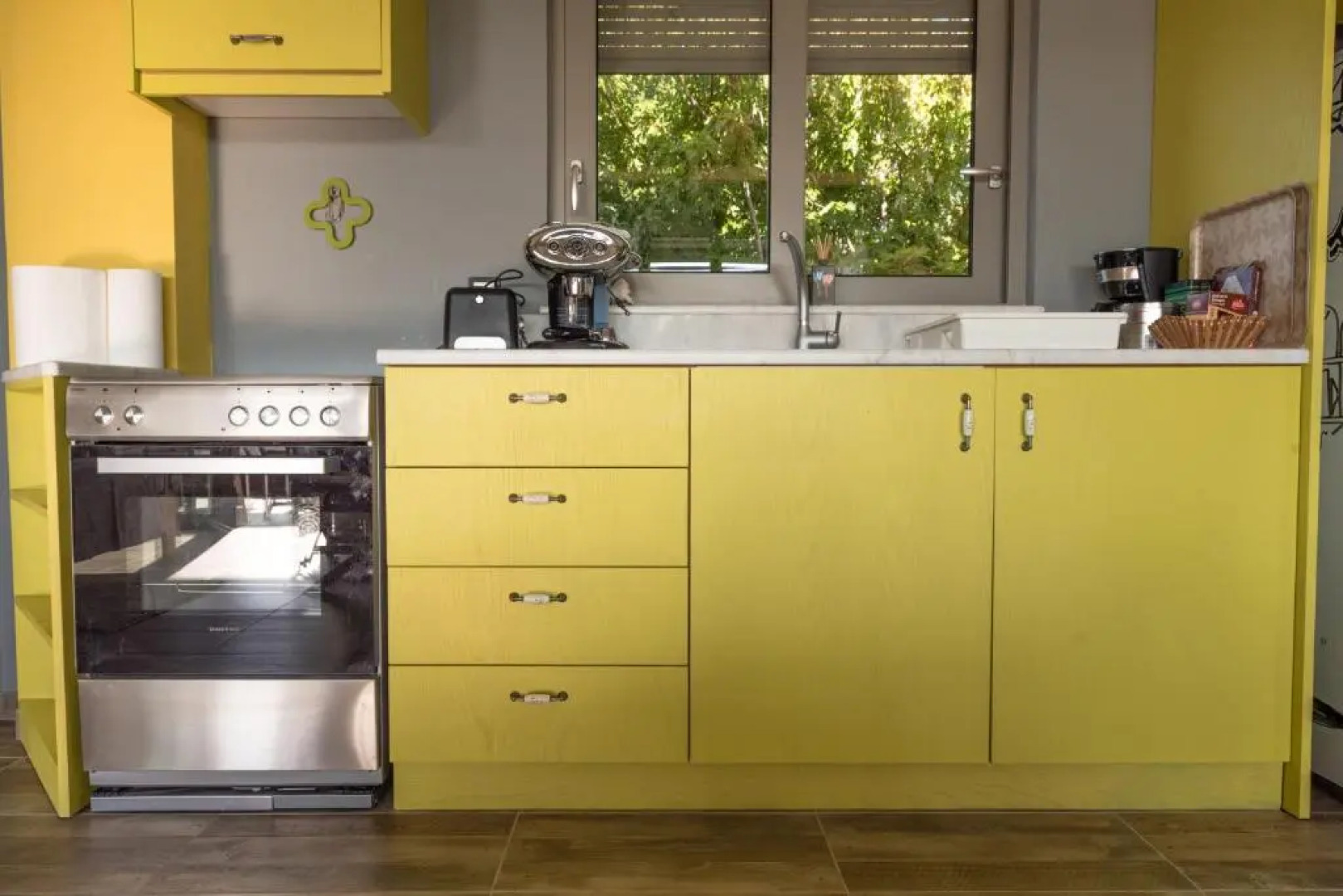 Comfy Kourouta Apartment & Suite