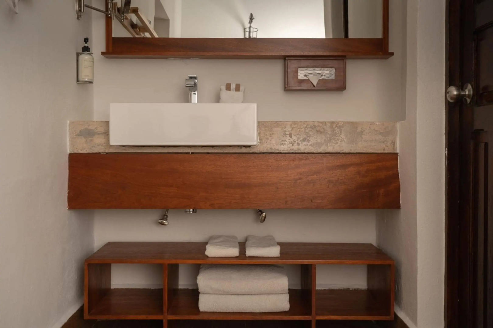 Hotel Sombra del Agua