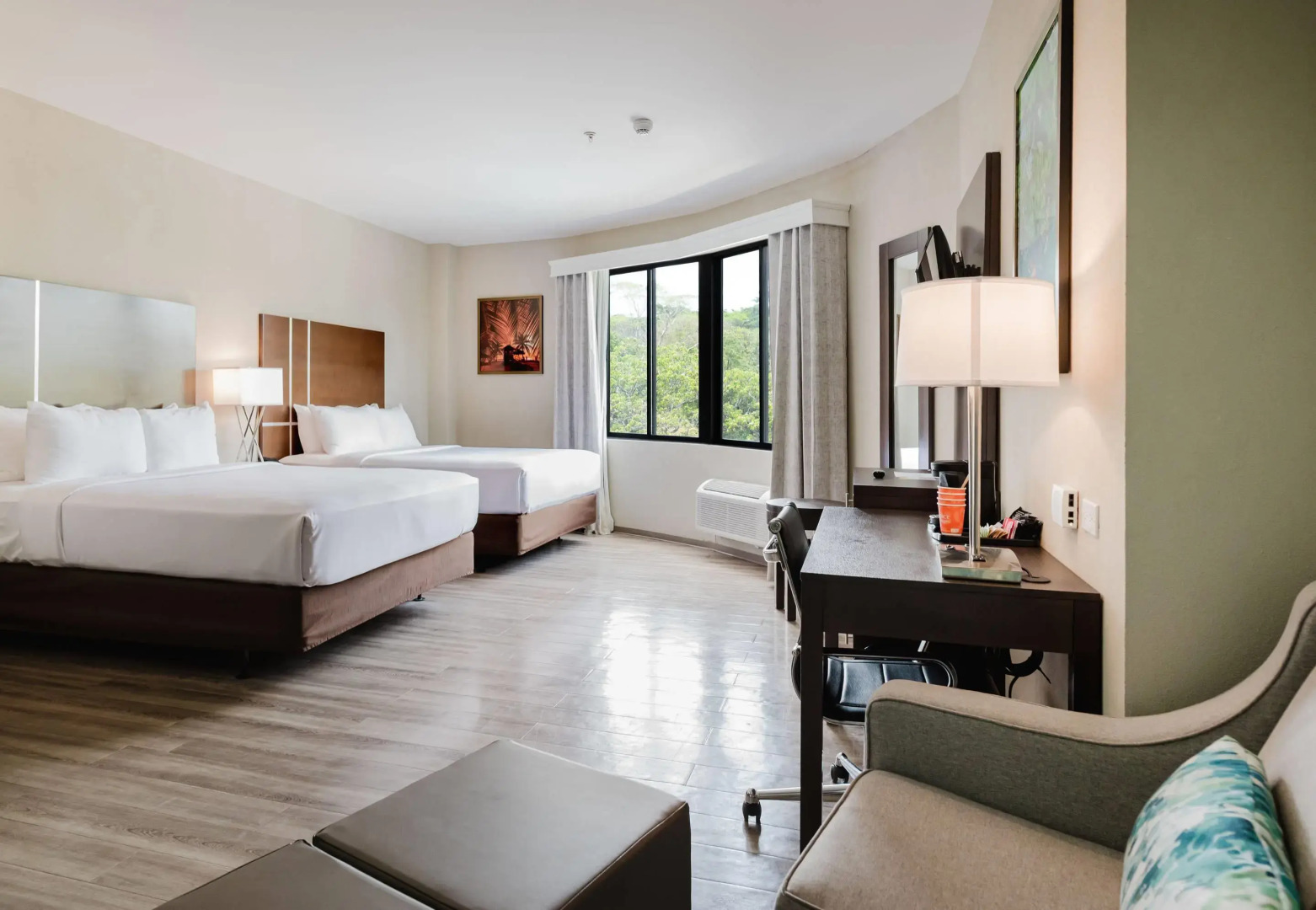 Comfort Inn & Suites Tobago